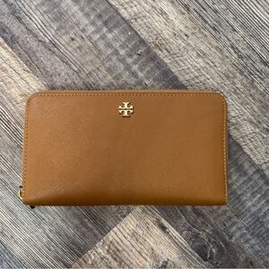 Tory Burch Wallet